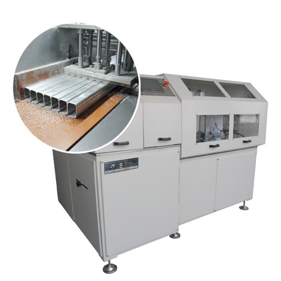 鄧氏全自動鋁管切割機(jī) 鄧氏全自動鋁管切割機(jī)